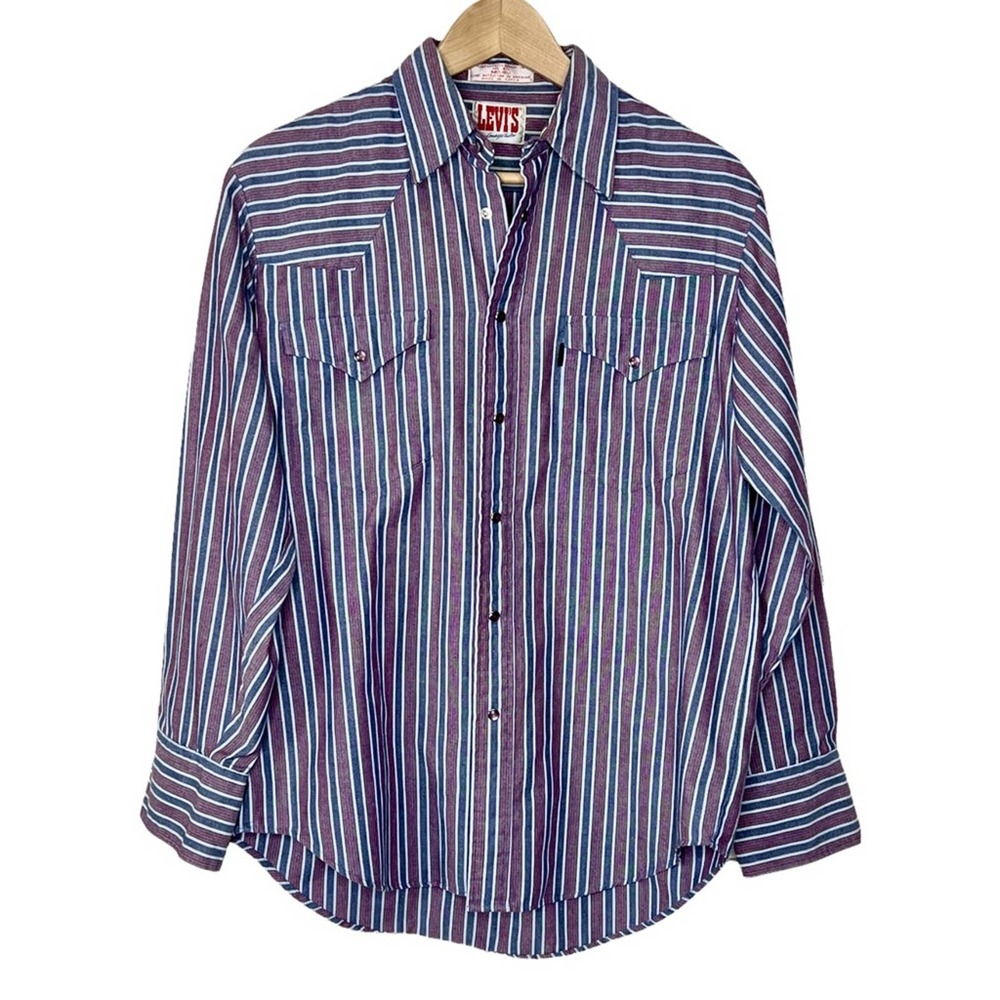 SOLD VINTAGE LEVIS 80s Western Wear Pearl Snap Button Down